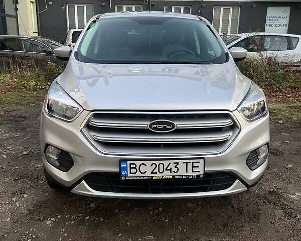 Серый Форд Эскейп, объемом двигателя 1.5 л и пробегом 190 тыс. км за 10700 $, фото 16 на Automoto.ua