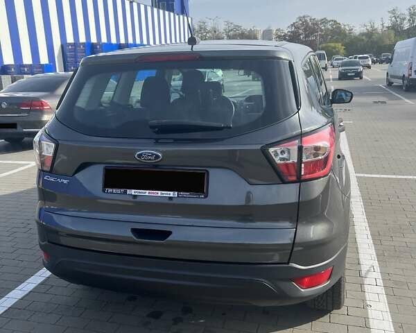 Серый Форд Эскейп, объемом двигателя 2.5 л и пробегом 127 тыс. км за 13499 $, фото 18 на Automoto.ua