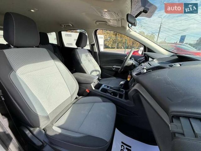 Серый Форд Эскейп, объемом двигателя 2 л и пробегом 172 тыс. км за 10400 $, фото 10 на Automoto.ua