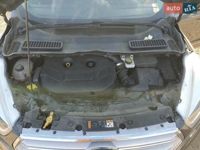 Серый Форд Эскейп, объемом двигателя 2 л и пробегом 124 тыс. км за 2100 $, фото 11 на Automoto.ua