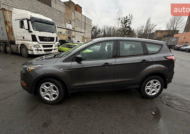 Серый Форд Эскейп, объемом двигателя 2.5 л и пробегом 118 тыс. км за 14600 $, фото 15 на Automoto.ua