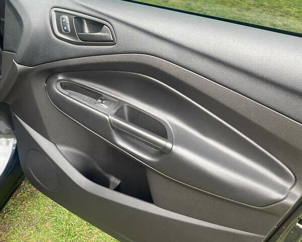 Сірий Форд Ескейп, об'ємом двигуна 2.49 л та пробігом 98 тис. км за 14500 $, фото 20 на Automoto.ua