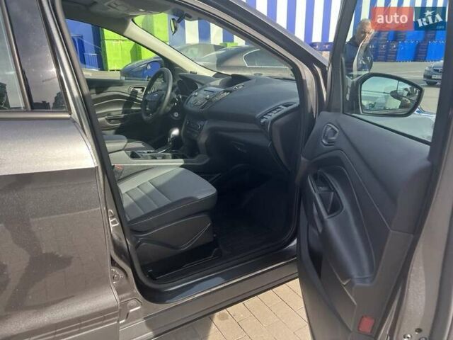 Серый Форд Эскейп, объемом двигателя 2.5 л и пробегом 127 тыс. км за 13499 $, фото 38 на Automoto.ua