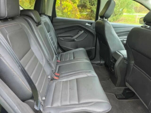 Сірий Форд Ескейп, об'ємом двигуна 2 л та пробігом 35 тис. км за 3700 $, фото 10 на Automoto.ua