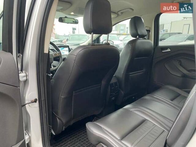 Серый Форд Эскейп, объемом двигателя 1.5 л и пробегом 71 тыс. км за 14600 $, фото 21 на Automoto.ua