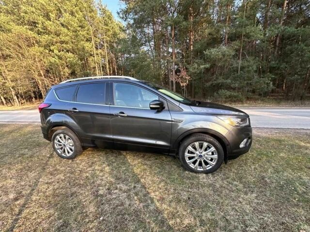 Серый Форд Эскейп, объемом двигателя 0 л и пробегом 82 тыс. км за 9600 $, фото 7 на Automoto.ua