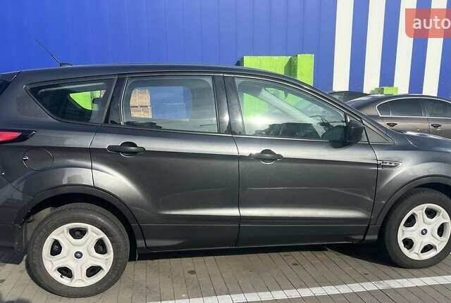 Сірий Форд Ескейп, об'ємом двигуна 2.5 л та пробігом 127 тис. км за 13999 $, фото 2 на Automoto.ua