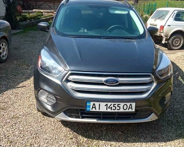 Серый Форд Эскейп, объемом двигателя 1.5 л и пробегом 120 тыс. км за 13000 $, фото 5 на Automoto.ua