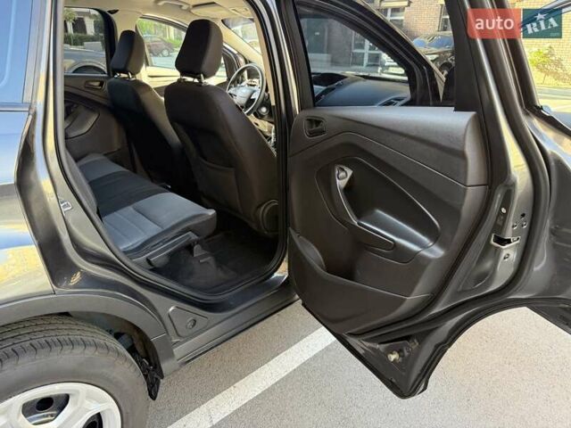 Сірий Форд Ескейп, об'ємом двигуна 2.5 л та пробігом 89 тис. км за 12399 $, фото 16 на Automoto.ua
