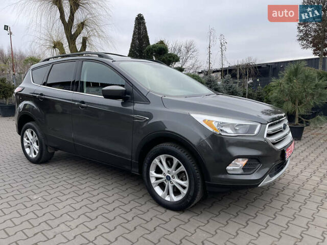 Сірий Форд Ескейп, об'ємом двигуна 1.5 л та пробігом 82 тис. км за 11999 $, фото 6 на Automoto.ua