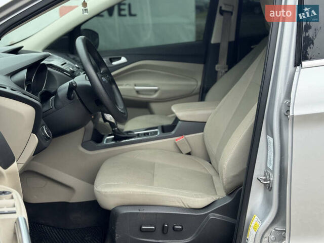 Сірий Форд Ескейп, об'ємом двигуна 1.5 л та пробігом 130 тис. км за 11499 $, фото 16 на Automoto.ua