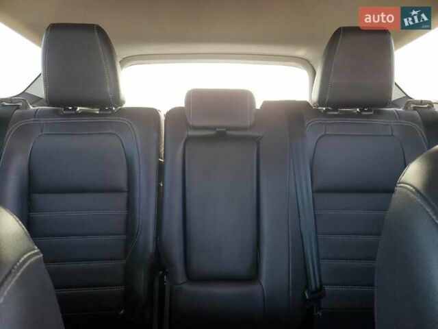 Серый Форд Эскейп, объемом двигателя 2 л и пробегом 124 тыс. км за 2100 $, фото 9 на Automoto.ua