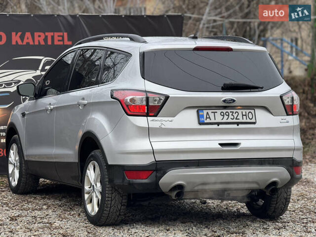 Сірий Форд Ескейп, об'ємом двигуна 1.5 л та пробігом 130 тис. км за 11499 $, фото 13 на Automoto.ua