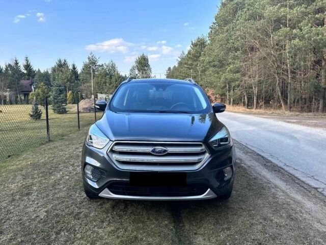 Серый Форд Эскейп, объемом двигателя 0 л и пробегом 82 тыс. км за 9600 $, фото 2 на Automoto.ua