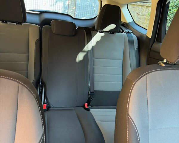 Серый Форд Эскейп, объемом двигателя 2.49 л и пробегом 79 тыс. км за 13500 $, фото 8 на Automoto.ua