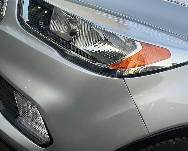 Серый Форд Эскейп, объемом двигателя 1.5 л и пробегом 190 тыс. км за 10700 $, фото 2 на Automoto.ua