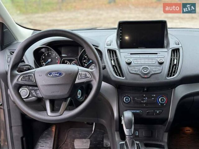 Сірий Форд Ескейп, об'ємом двигуна 2.5 л та пробігом 69 тис. км за 13900 $, фото 7 на Automoto.ua