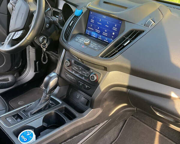 Серый Форд Эскейп, объемом двигателя 1.5 л и пробегом 126 тыс. км за 13500 $, фото 9 на Automoto.ua