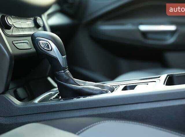 Серый Форд Эскейп, объемом двигателя 1.5 л и пробегом 152 тыс. км за 9800 $, фото 10 на Automoto.ua