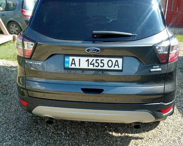 Серый Форд Эскейп, объемом двигателя 1.5 л и пробегом 120 тыс. км за 13000 $, фото 2 на Automoto.ua