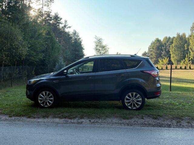 Серый Форд Эскейп, объемом двигателя 2 л и пробегом 99 тыс. км за 8000 $, фото 9 на Automoto.ua