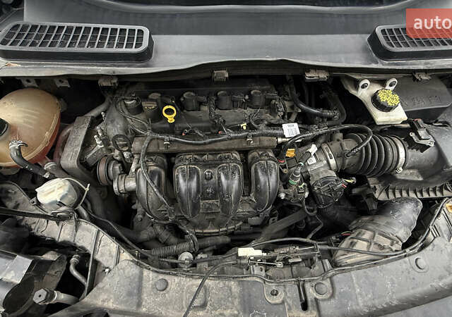 Серый Форд Эскейп, объемом двигателя 2.5 л и пробегом 118 тыс. км за 14600 $, фото 20 на Automoto.ua