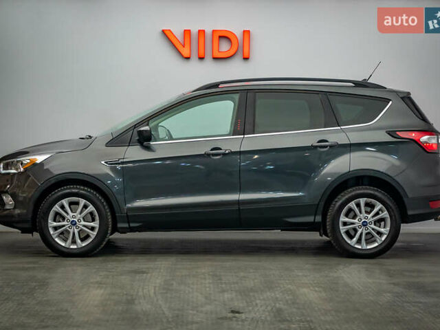 Серый Форд Эскейп, объемом двигателя 1.5 л и пробегом 106 тыс. км за 15261 $, фото 2 на Automoto.ua