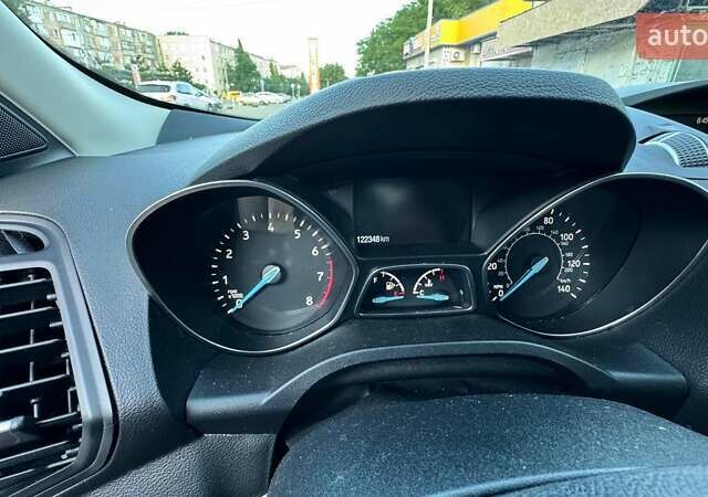 Серый Форд Эскейп, объемом двигателя 1.5 л и пробегом 122 тыс. км за 13900 $, фото 27 на Automoto.ua