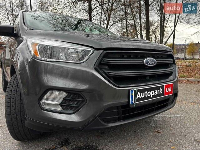 Серый Форд Эскейп, объемом двигателя 1.5 л и пробегом 104 тыс. км за 12530 $, фото 8 на Automoto.ua