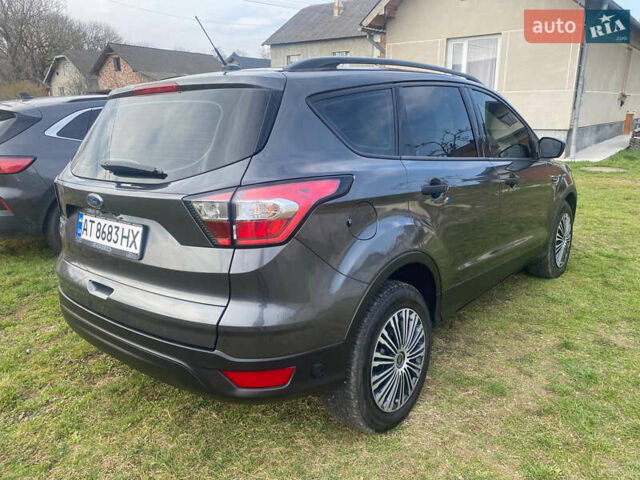 Сірий Форд Ескейп, об'ємом двигуна 2.49 л та пробігом 98 тис. км за 14500 $, фото 6 на Automoto.ua