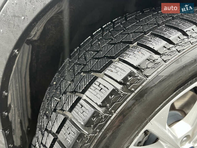 Серый Форд Эскейп, объемом двигателя 1.5 л и пробегом 121 тыс. км за 11900 $, фото 17 на Automoto.ua