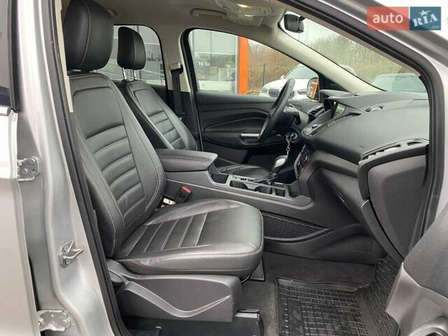 Серый Форд Эскейп, объемом двигателя 1.5 л и пробегом 71 тыс. км за 14600 $, фото 24 на Automoto.ua