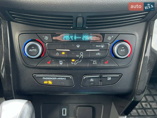 Сірий Форд Ескейп, об'ємом двигуна 1.5 л та пробігом 150 тис. км за 13900 $, фото 11 на Automoto.ua