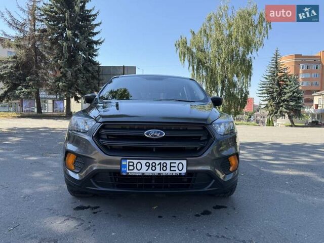 Сірий Форд Ескейп, об'ємом двигуна 2.49 л та пробігом 91 тис. км за 15900 $, фото 1 на Automoto.ua