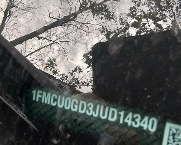 Сірий Форд Ескейп, об'ємом двигуна 1.5 л та пробігом 148 тис. км за 14300 $, фото 7 на Automoto.ua