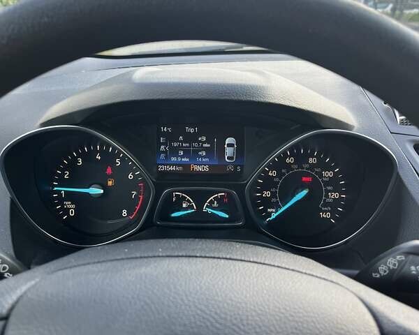 Серый Форд Эскейп, объемом двигателя 2 л и пробегом 231 тыс. км за 12100 $, фото 11 на Automoto.ua