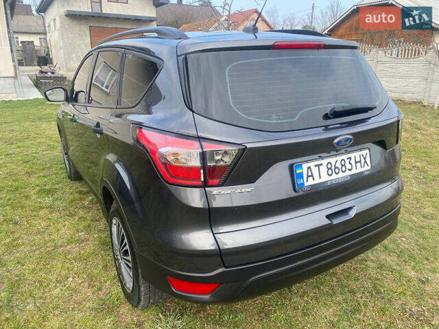 Сірий Форд Ескейп, об'ємом двигуна 2.49 л та пробігом 98 тис. км за 14500 $, фото 9 на Automoto.ua