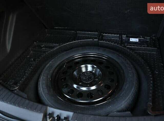 Серый Форд Эскейп, объемом двигателя 1.5 л и пробегом 152 тыс. км за 9800 $, фото 18 на Automoto.ua