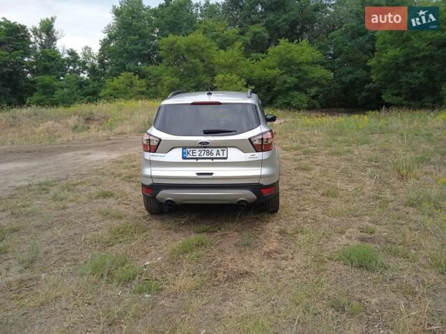 Серый Форд Эскейп, объемом двигателя 1.5 л и пробегом 145 тыс. км за 12700 $, фото 7 на Automoto.ua