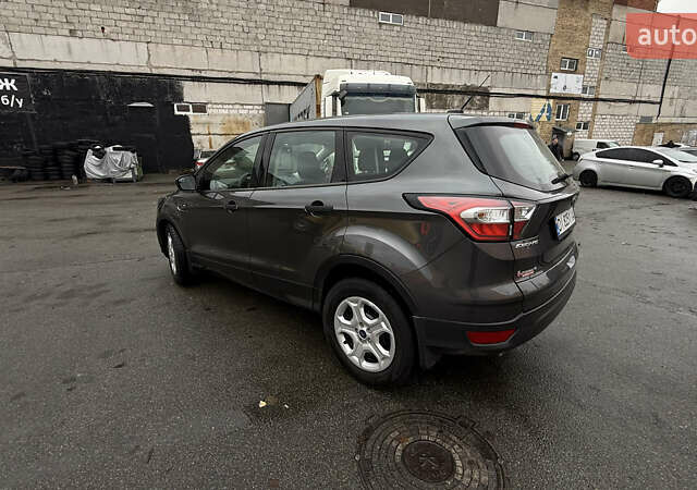 Серый Форд Эскейп, объемом двигателя 2.5 л и пробегом 118 тыс. км за 14600 $, фото 14 на Automoto.ua