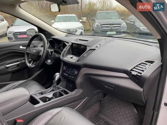 Серый Форд Эскейп, объемом двигателя 1.5 л и пробегом 71 тыс. км за 14600 $, фото 8 на Automoto.ua