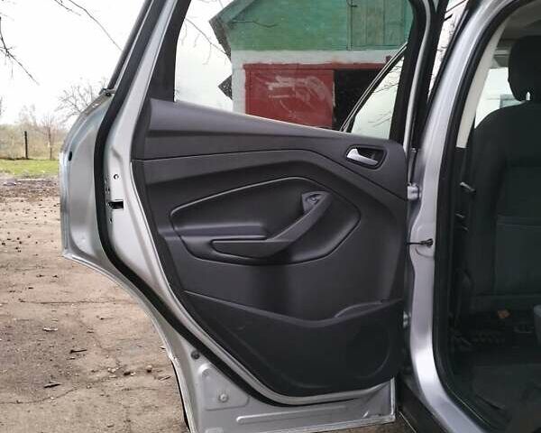 Серый Форд Эскейп, объемом двигателя 1.5 л и пробегом 174 тыс. км за 13500 $, фото 13 на Automoto.ua