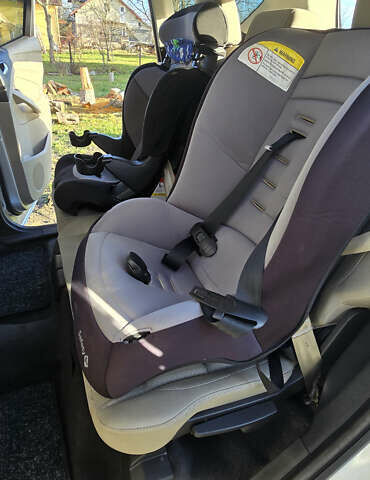 Сірий Форд Ескейп, об'ємом двигуна 1.5 л та пробігом 157 тис. км за 11300 $, фото 15 на Automoto.ua