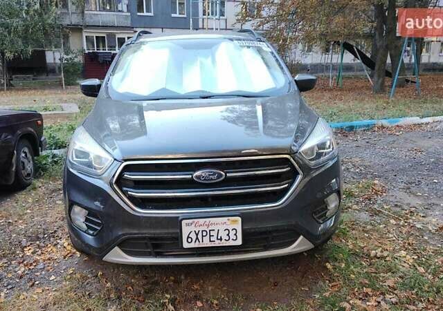 Серый Форд Эскейп, объемом двигателя 1.5 л и пробегом 139 тыс. км за 12600 $, фото 23 на Automoto.ua