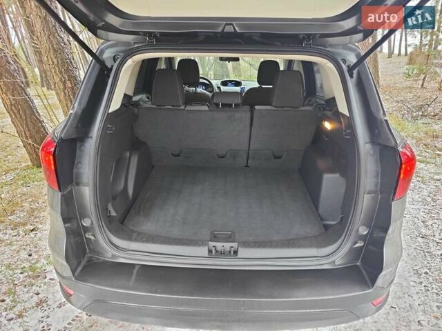 Серый Форд Эскейп, объемом двигателя 2.49 л и пробегом 54 тыс. км за 14400 $, фото 15 на Automoto.ua