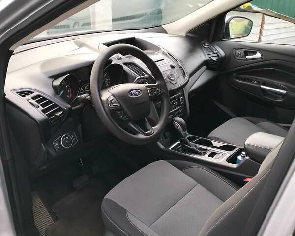 Серый Форд Эскейп, объемом двигателя 1.5 л и пробегом 174 тыс. км за 13500 $, фото 6 на Automoto.ua