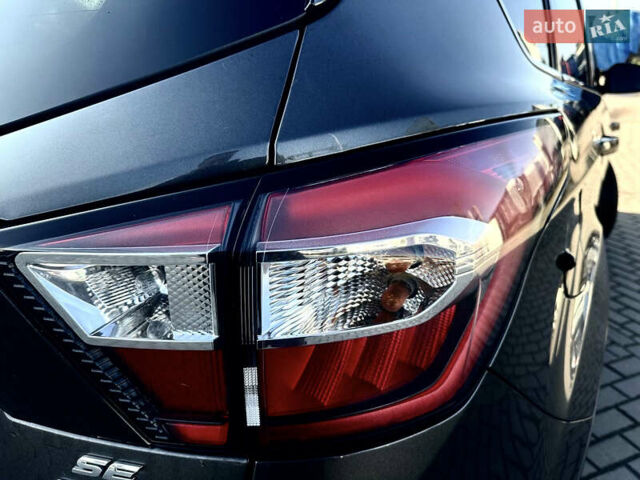 Серый Форд Эскейп, объемом двигателя 1.5 л и пробегом 143 тыс. км за 10999 $, фото 11 на Automoto.ua