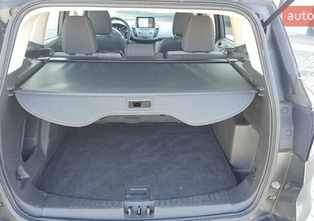 Форд Эскейп 2018 в Запорожье на Automoto.ua Серый Форд Эскейп, объемом двигателя 2.5 л и пробегом 82 тыс. км за 13100 $, фото 38 на Automoto.ua