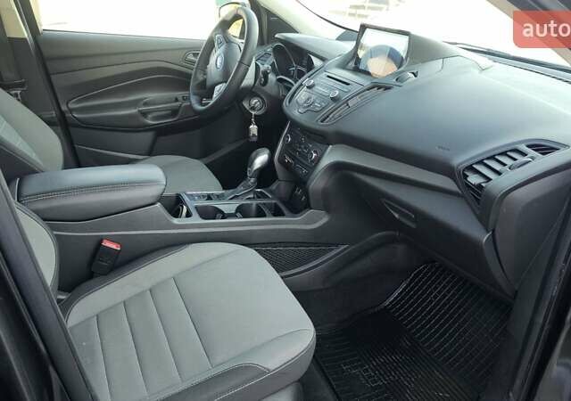 Форд Эскейп 2018 в Запорожье на Automoto.ua Серый Форд Эскейп, объемом двигателя 2.5 л и пробегом 82 тыс. км за 13100 $, фото 30 на Automoto.ua