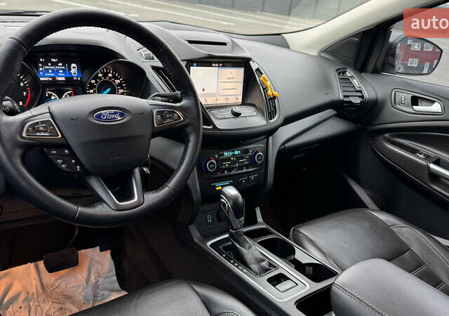 Серый Форд Эскейп, объемом двигателя 1.5 л и пробегом 166 тыс. км за 12477 $, фото 49 на Automoto.ua